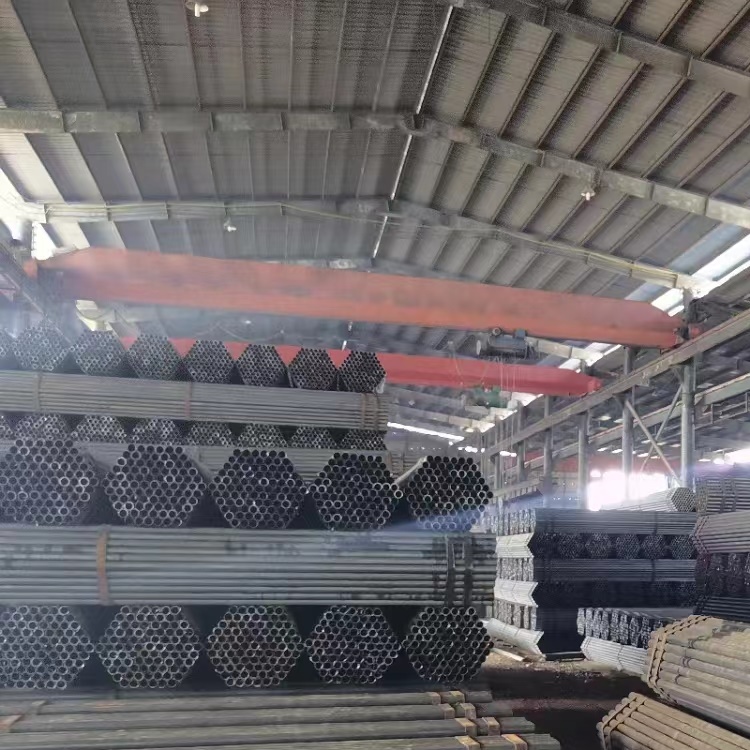 高频焊管机设备 双柏用方管焊楼梯图片