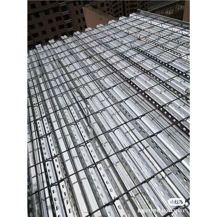 河间市楼梯制作 彩钢瓦阳光房制作 安装电话