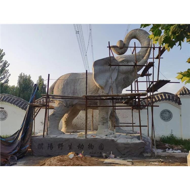 太原水泥骆驼雕塑多少钱