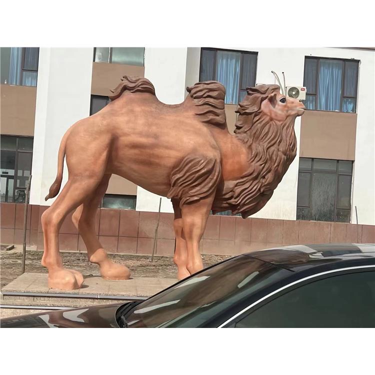 沈阳水泥骆驼雕塑图片