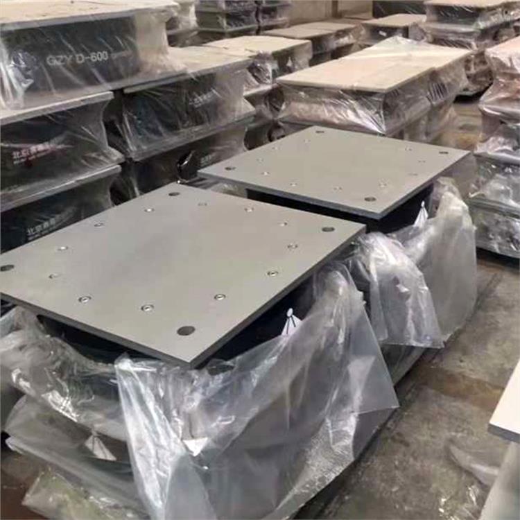 乌鲁木齐建筑隔震橡胶支座垫块 批发报价 公路圆形普通橡胶支座