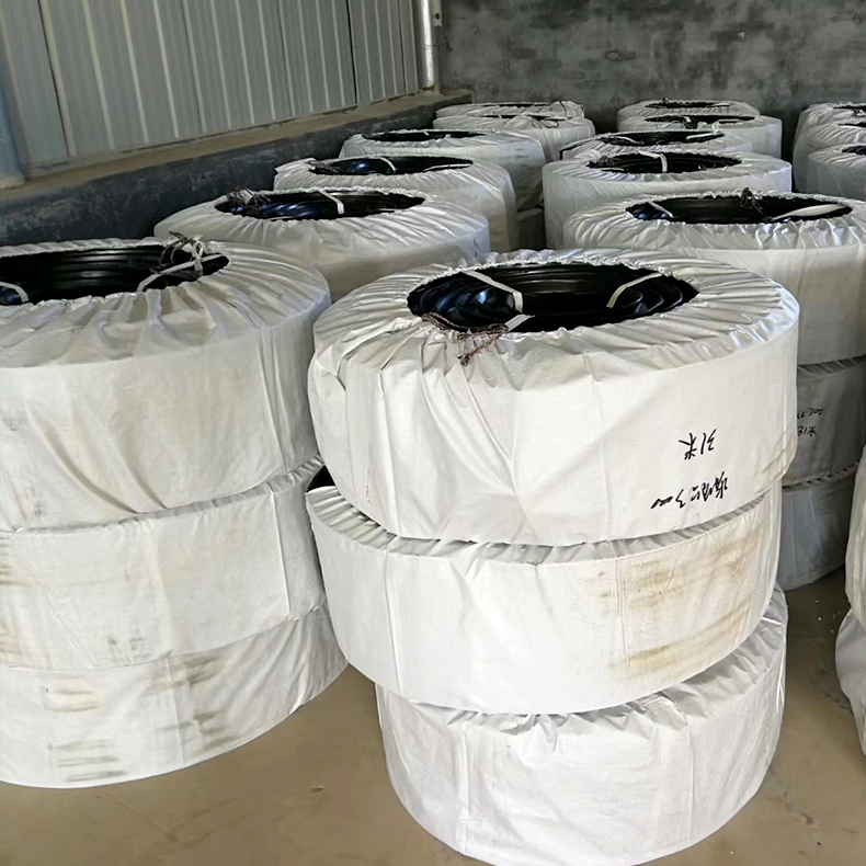 西宁水利水坝隧道用防水密封胶条 国标 中埋式水闸橡胶水封止水带