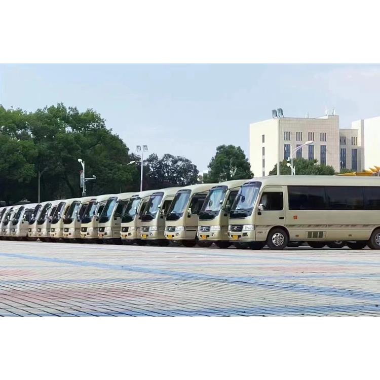 长沙自驾游租车 豪华商务车机场高铁接送包车服务