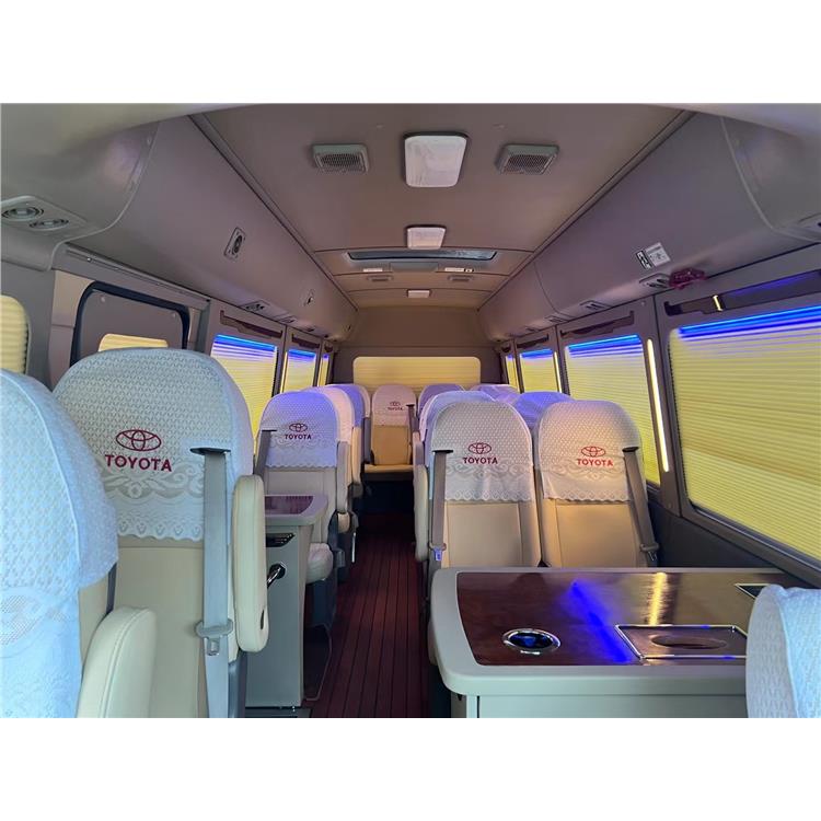 湖南旅游包车 豪华商务车机场高铁接送包车服务