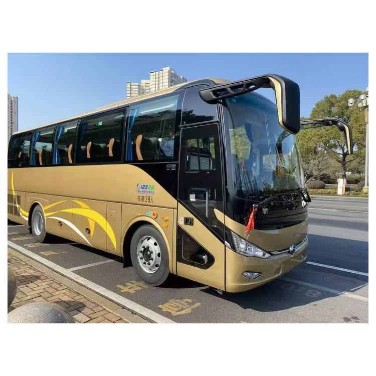 长沙大巴车租赁 豪华商务车机场高铁接送包车服务