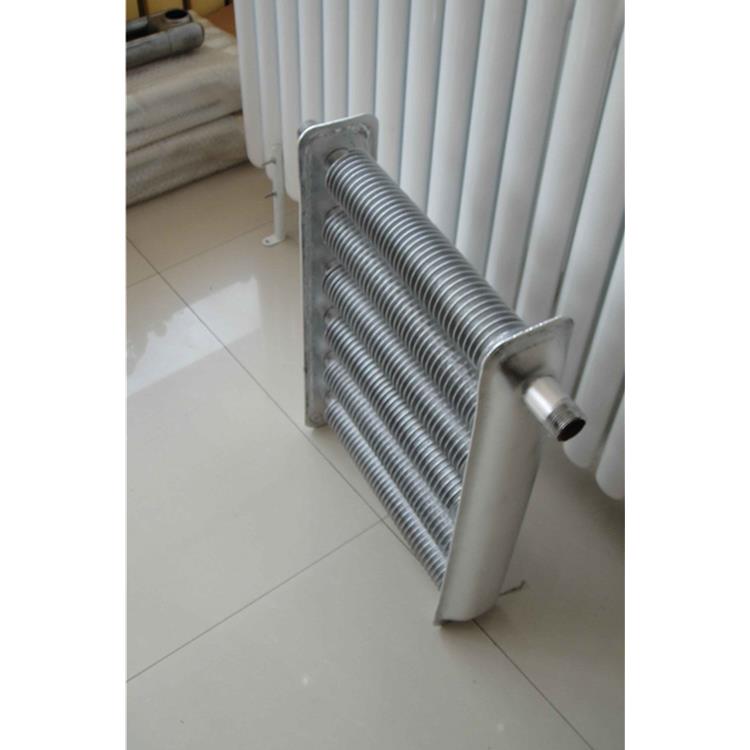 哈尔滨翅片暖气片批发 辽宁工业型暖气片工厂