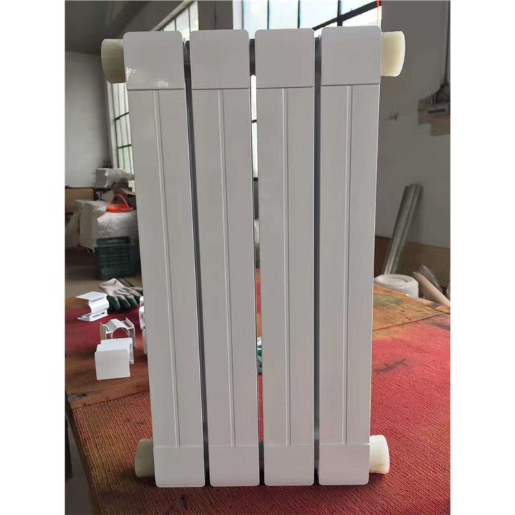 哈尔滨暖气片加工 长春60散热器制造厂