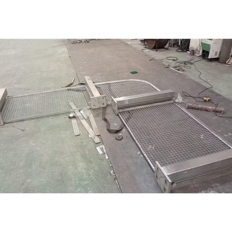 广东不锈钢花纹板厂家