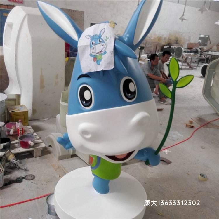 南京玻璃钢尖椒雕塑生产厂家